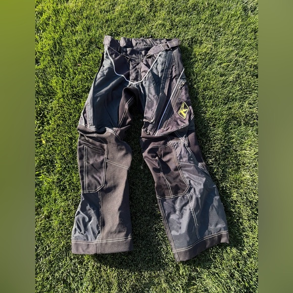KLIM Over The Boot OTB Size 28 Vented Motorcycle Pants ARMORTEX Cordura Blk Gray - Picture 1 of 9
